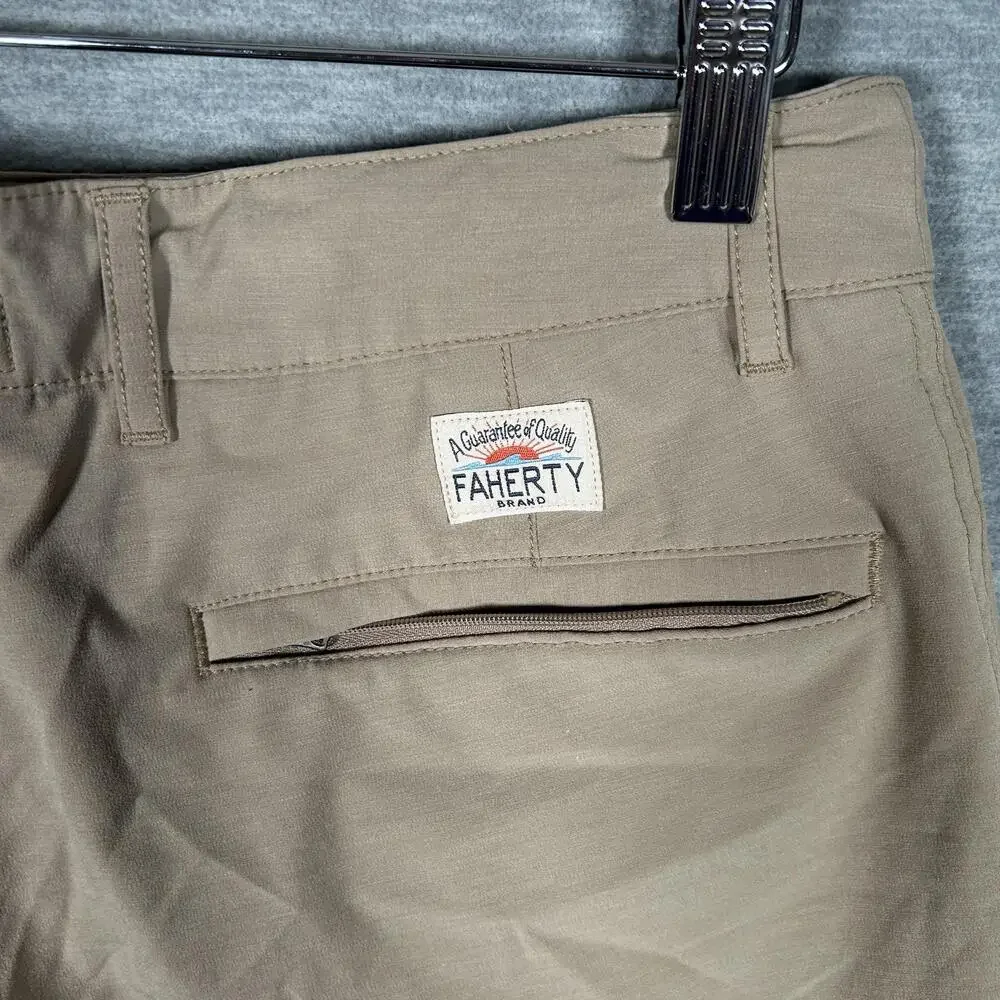 Faherty All Day Shorts Men 28 Beige Chino 9”Stretch Drawstring Zip Pocket Casual